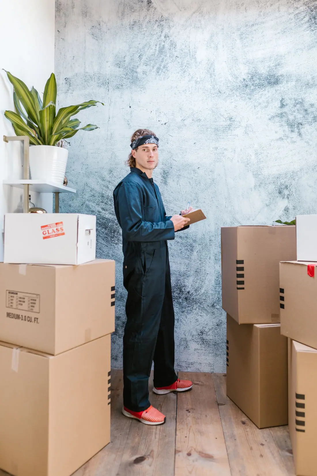 Owner of Sydney Relocators, on the job